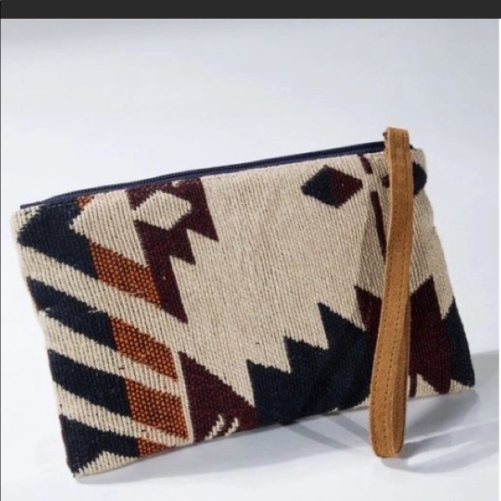 💃🏻Montana Boho Clutch - Picture 2 of 11